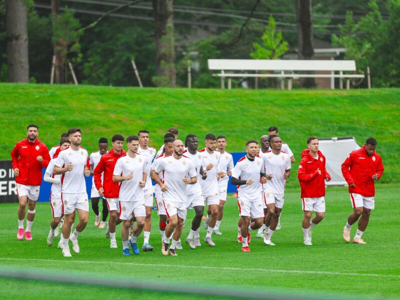 الكاف يفرض شرطا جديدا على الوداد يثير تساؤلات حول مستقبله في المنافسات الرياضية