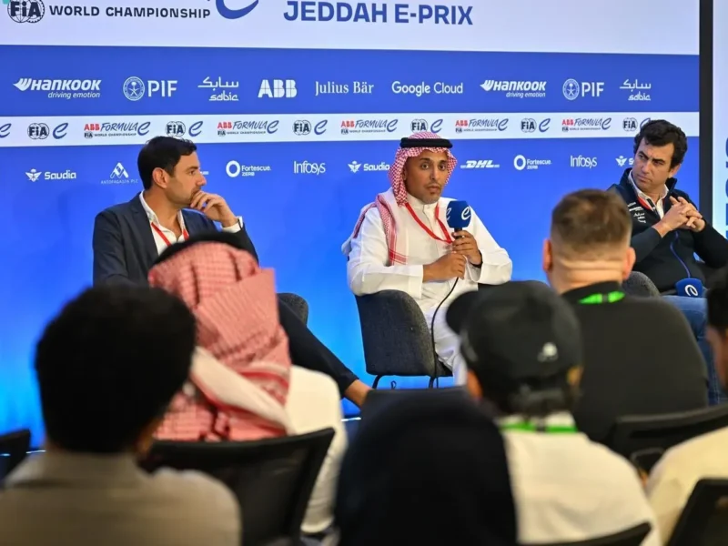 انطلاق العد التنازلي لبطولة العالم لسباقات الفورمولا إي في حلبة كورنيش جدة