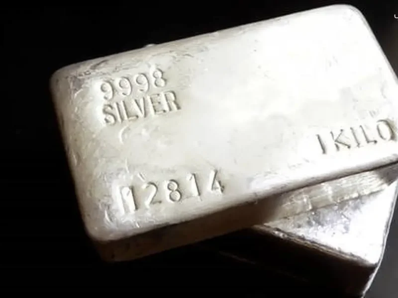 أسعار الفضة تحافظ على استقرارها محليًا رغم الارتفاعات العالمية وعيون المستثمرين على البيانات الاقتصادية الأمريكية
