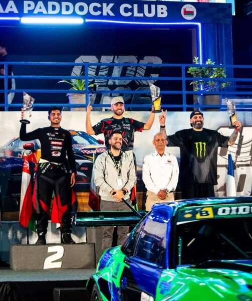 خليفة الفلاسي يتألق في المرحلة الثانية من البطولة الدولية للانجراف في عُمان