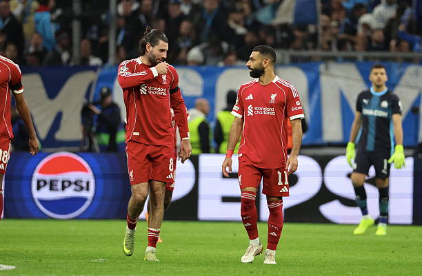 نجوم الملعب يتألقون في مباراة ليفربول ومانشستر سيتي وصلاح يرتدي شارة القيادة