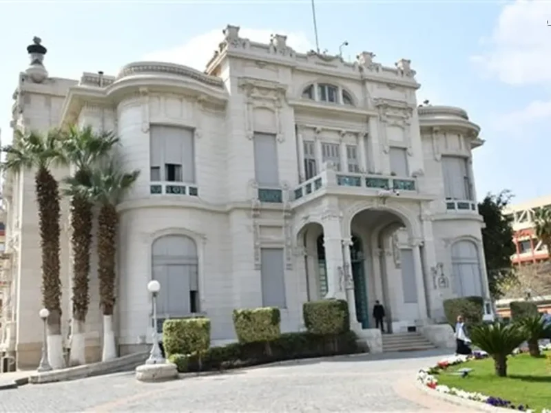 شراكة استراتيجية: جامعة عين شمس تدعم توطين صناعة أشباه الموصلات