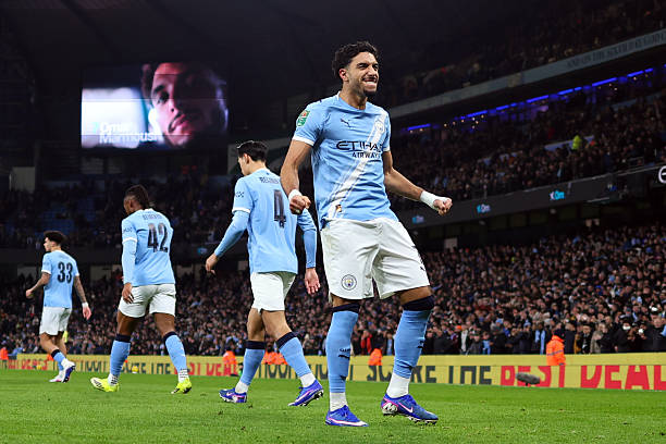 ترقبوا مواجهة مثيرة في نهائي كأس الرابطة بين أرسنال ومانشستر سيتي والتفاصيل كاملة حول موعد المباراة والقنوات الناقلة