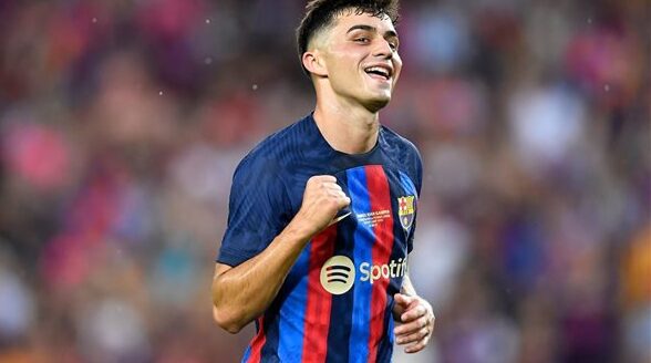 عودة بيب بندري إلى برشلونة بعد غياب دام شهرًا