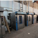 10 آلاف عبوة مجهولة المصدر و4 أطنان مستلزمات إنتاج.. ضبط مصنع مواد غذائية دون ترخيص بشبرا الخيمة