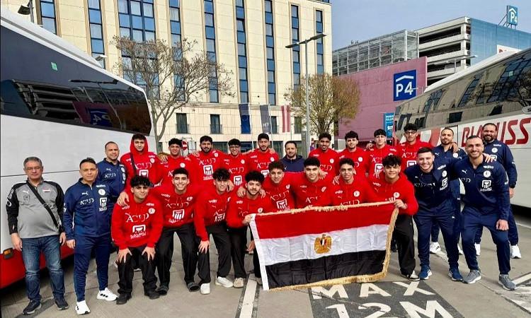 لمصر 2008 أداء مذهل أمام كوسوفو في البحر المتوسط