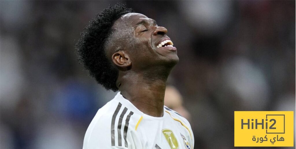 مستجدات تجديد عقد فينيسيوس مع ريال مدريد