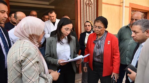 نائب وزير الصحة تتفقد المنشآت الصحية بمحافظة البحيرة وتعقد اجتماعات موسعة