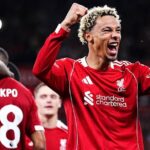 أرني سلوت يكشف تطورات حالة إيكيتيكي بعد الجراحة