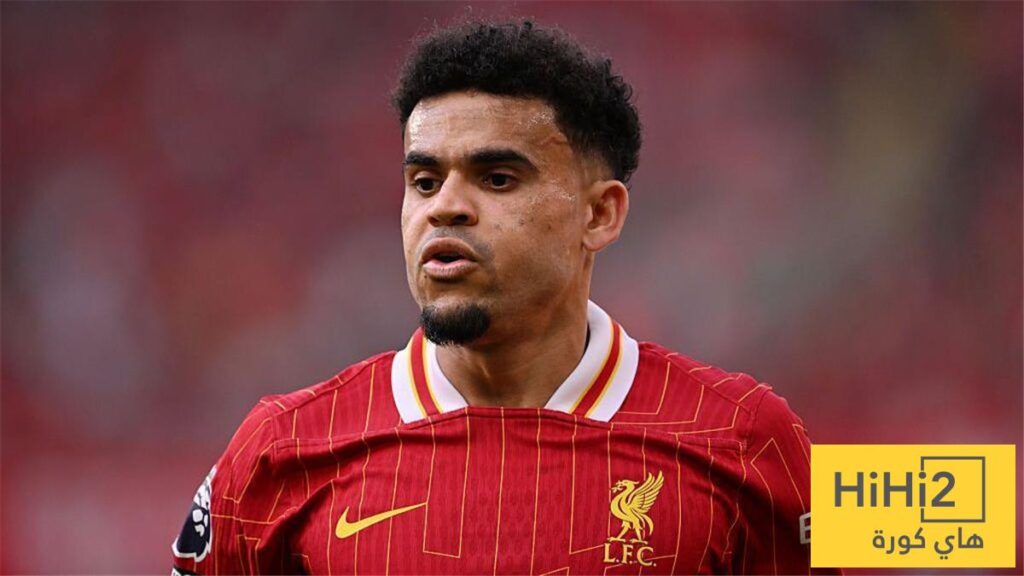 أساطير إنجلترا تهاجم ليفربول بسبب لويس دياز