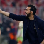 ألفارو أربيلوا يهاجم التحكيم بعد تعادل ريال مدريد أمام ريال بيتيس