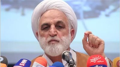 أمريكا لا تملك شجاعة الاقتراب من مضيق هرمز