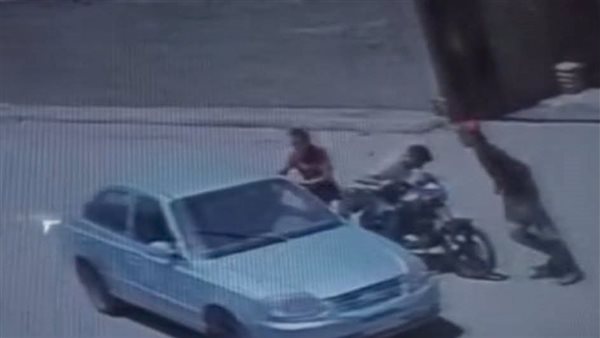 أمن قنا ينجح في ضبط 3 عناصر إجرامية لاتهامهم بالسطو على سيارة مهندس