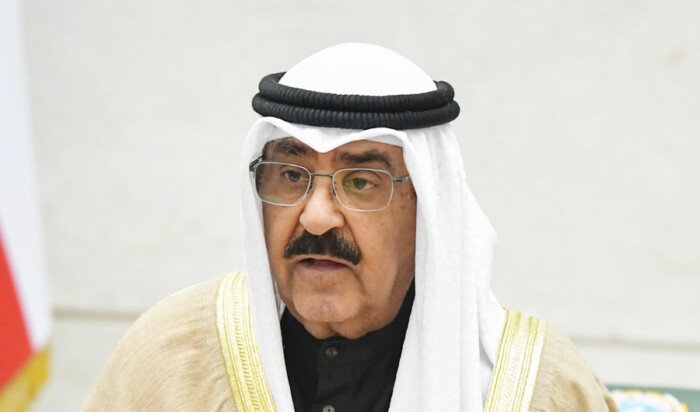 أمير الكويت يبعث ببرقية تعزية إلى أسرة الراحلة حياة الفهد