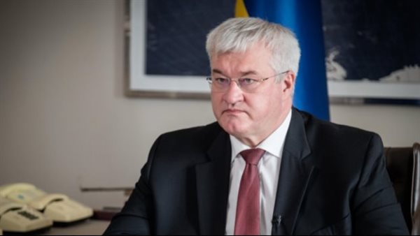 أوكرانيا تطلب من تركيا استضافة لقاء محتمل بين زيلينسكي وبوتين لإحياء محادثات السلام