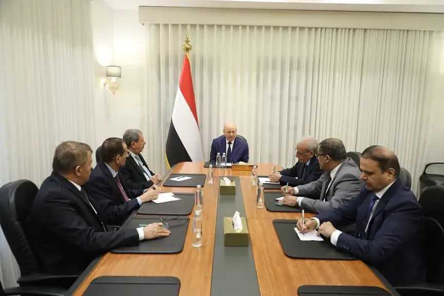 أول تعليق للرئيس العليمي على جريمة اغتيال رجل الأعمال عبدالرحمن الشاعر في عدن