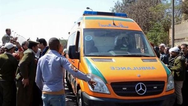 إصابة تلميذ بـ18 غرزة بعد الاعتداء عليه بزجاجة أمام مدرسة البساتين بالفيوم