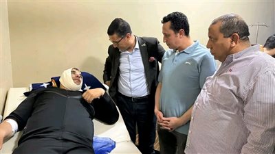 إصابة مدير مركز شباب أبو حماد بجرح قطعي في الرقبة على يد شاب