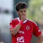 إمام عاشور يقود دكة بدلاء الأهلي لمواجهة بيراميدز