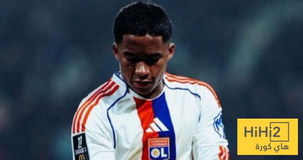 إندريك يرد على انتقادات مدرب ليون له