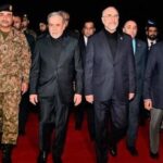 إيران تشتبه بمراوغة أمريكية خلف ستار محادثات باكستان