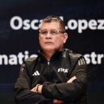 اتحاد الكرة يتجاهل استفسار أوسكار عن تجديد عقده لرئاسة لجنة الحكام الموسم المقبل