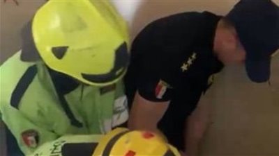 استجابة إنسانية.. أمن القاهرة ينقذ سيدة غير قادرة على الحركة وينقلها للمستشفى