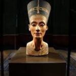 استعادة رأس نفرتيتي من برلين تحتاج لتضامن مصري فعّال