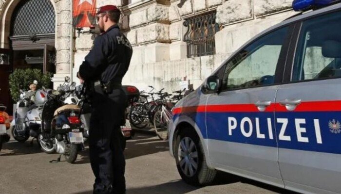 اشتباه تلاعب خطير بمنتجات أطفال في النمسا.. العثور على سم فئران وسحب واسع من الأسواق