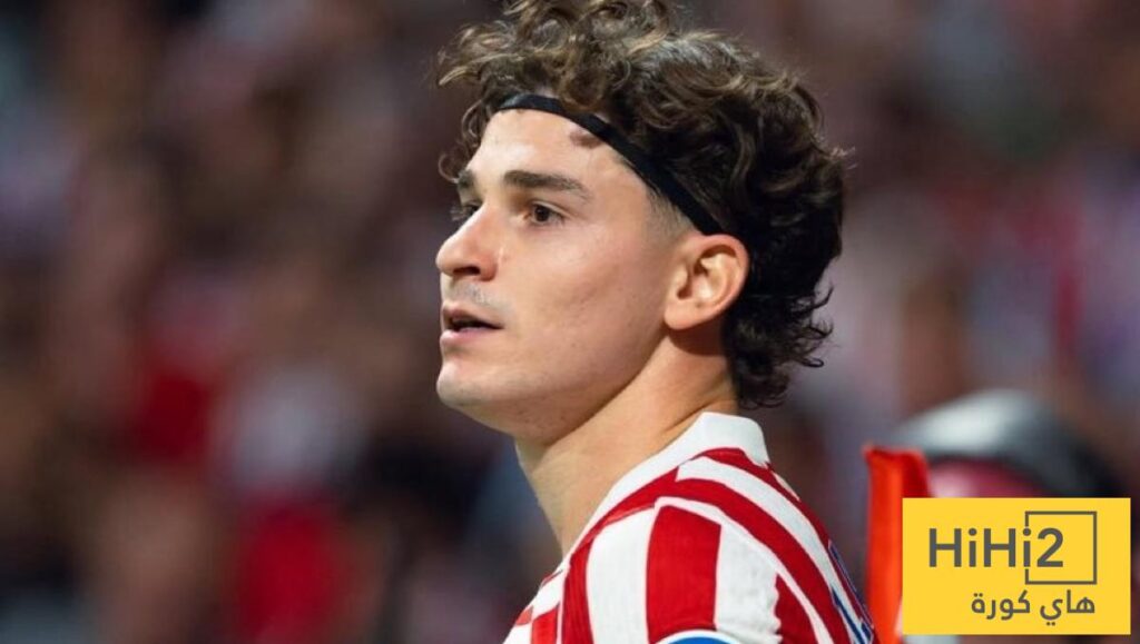 اعتراض على انضمام ألفاريز الى برشلونة