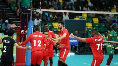 الأهلي وبتروجيت يتأهلان لربع نهائي بطولة إفريقيا للأندية للكرة الطائرة