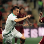 الأهلي يسجل الهدف الثاني أمام فيسيل كوبي