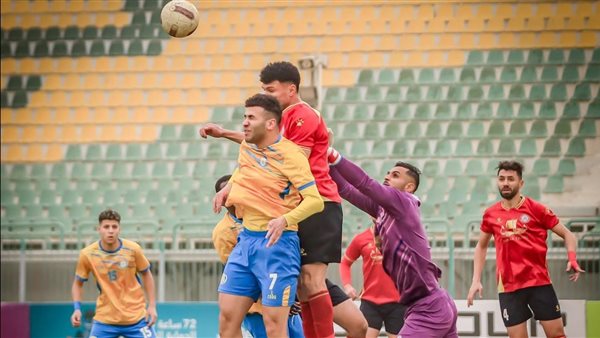 الإسماعيلي يوقف لاعبين ويُحيلهما إلى التحقيق لمخالفة تعليمات استخدام السوشيال ميديا