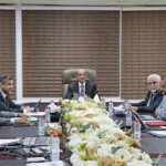 البنك المركزي اليمني يقر تدابير احترازية لمواجهة تحديات الاقتصاد العالمي