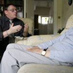 التنويم الإيحائي الطبي تحت المجهر.. علاج نفسي فعّال أم مفاهيم مغلوطة؟