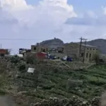 الحوثيون يحاصرون أهالي منطقة القليع بمحافظة حجة ويعتقلون عددًا منهم