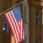 الخارجية الأمريكية تحث رعاياها على مغادرة إيران فورًا وسط تصاعد التوتر