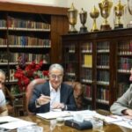 الخطيب يستعرض ملف الكرة مع ياسين منصور وعبد الحفيظ