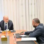 الرئيس العليمي يبشر أبناء محافظة الضالع بحزمة مشاريع كبيرة في مختلف القطاعات التنموية والخدمية