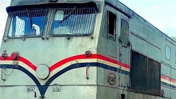 السيطرة على حريق اندلع في عجلة قطار 986 في ملوي بالمنيا