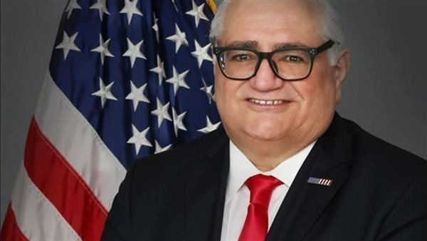 السيطرة على مضيق هرمز تخالف القانون الدولي وتؤثر على التجارة