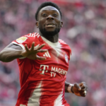 الشوط الأول – بايرن ميونخ يقلب تأخره أمام شتوتغارت