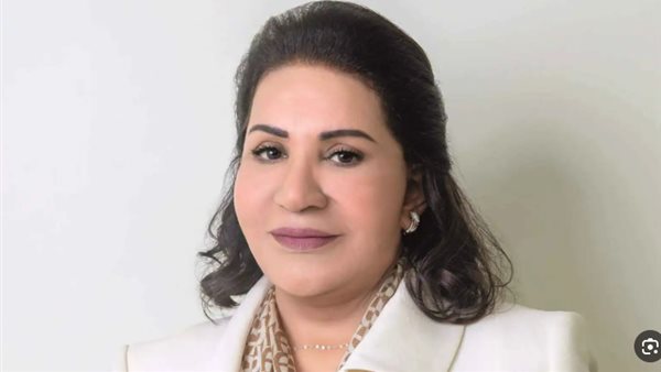 الفنانة سعاد عبدالله تكشف حقيقة سحب الجنسية الكويتية منها