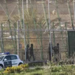 القبض على الإسرائيلي صاحب الألف وجه في هذه الدولة العربية