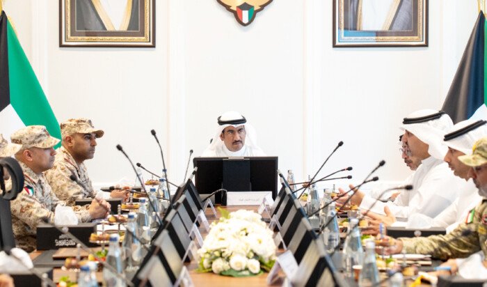 الكويت.. فريق «أمان» و«الأشغال» يبحثان تعزيز جاهزية البنية التحتية وحالات الطوارئ