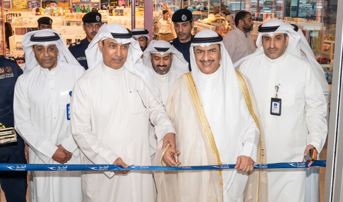 «الكويتية» تفتتح مكتب مبيعات في مجمع «الجهراء مول»
