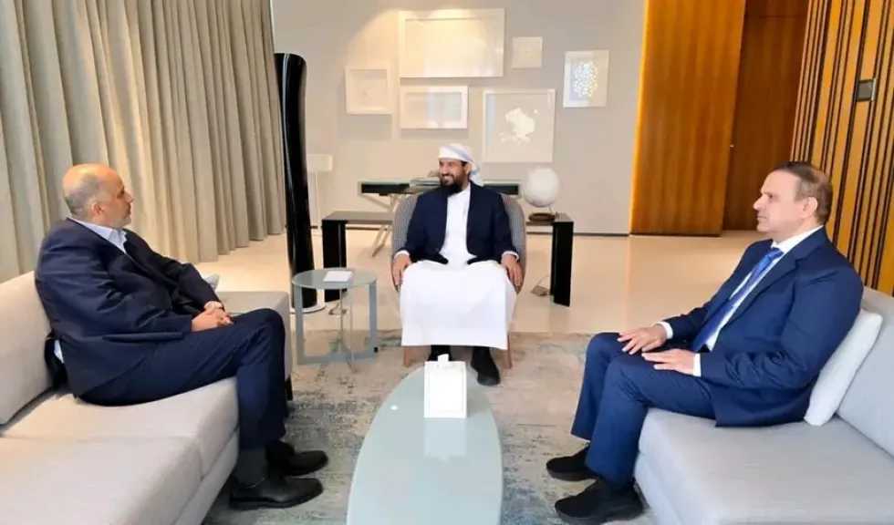 المحرمي يوجه وزارة المالية بتفعيل الرقابة الصارمة على الإيرادات وتحديث آليات العمل