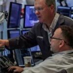 الملاذ الأخير.. الأسواق الأمريكية تعزل نفسها عن صدمات العالم وتترك أوروبا في مهب الريح