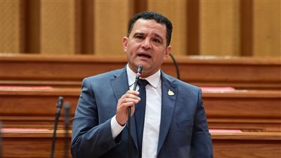 النائب أمير الجزار يتقدم باقتراح برغبة للتوسع في منافذ صرف أدوية التأمين الصحي بالقرى والمناطق الريفية