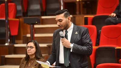 النائب نشأت حتة يستعرض طلبه لاستيضاح سياسة الحكومة بشأن آليات وزارة الشباب والرياضة لتطوير مراكز الشباب